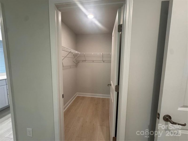 Spacious, unfurnished interior of a new home in Pine Trace, Gastonia (Image 19). Spacious, unfurnished interior of a new home in Pine Trace, Gastonia (Image 19).