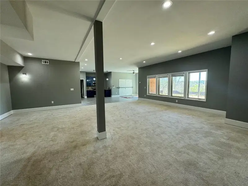 Spacious, unfurnished interior of a new home in , Douglasville (Image 20). Spacious, unfurnished interior of a new home in , Douglasville (Image 20).