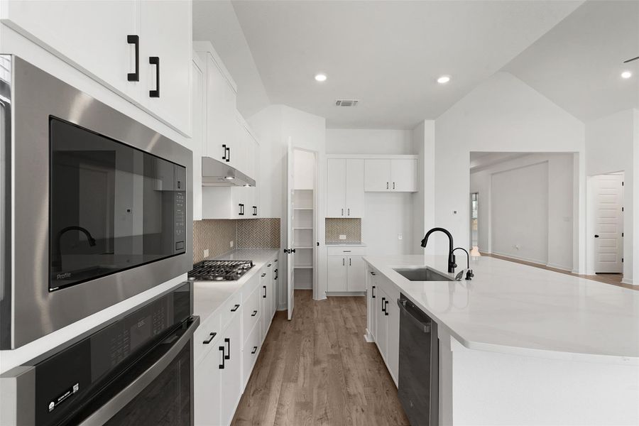 REPRESENTATIVE OF FLOOR PLAN ONLY
