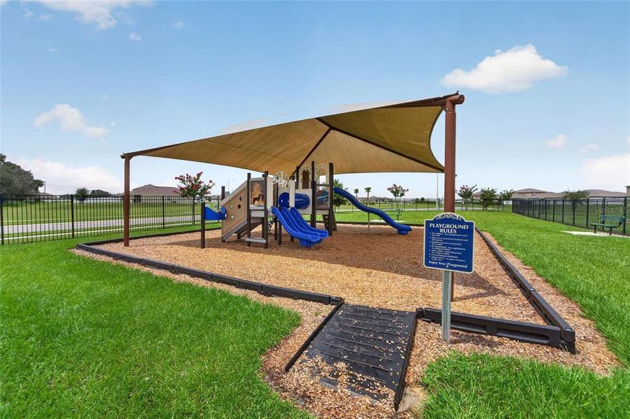 Community amenities in , Bartow (Image 64).