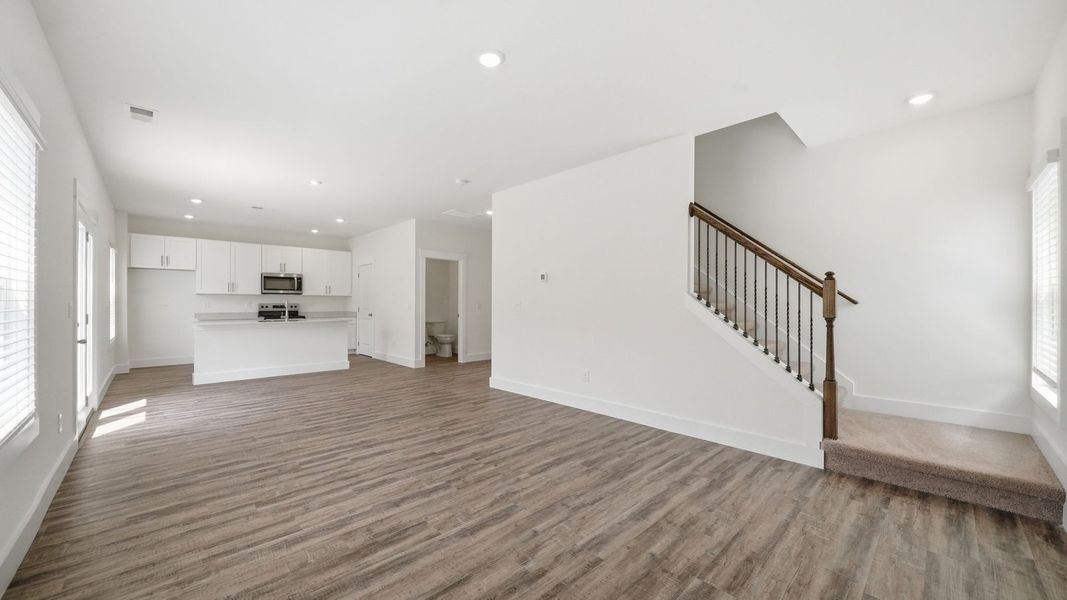 Spacious, unfurnished interior of a new home in The Hideaway at Fox Meadows, Bluff City (Image 9).