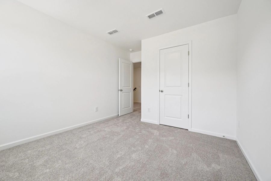 Spacious, unfurnished interior of a new home in Towns at The Point, Rolesville (Image 26).