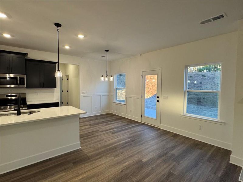 Spacious, unfurnished interior of a new home in Thunder Ridge, Dawsonville (Image 30). Spacious, unfurnished interior of a new home in Thunder Ridge, Dawsonville (Image 30).