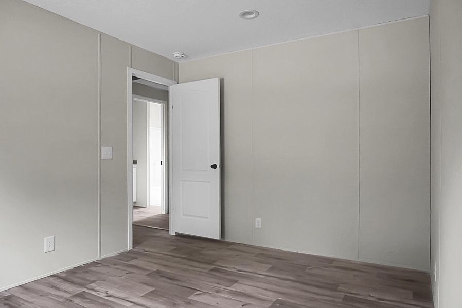 Spacious, unfurnished interior of a new home in , Eutawville (Image 44).