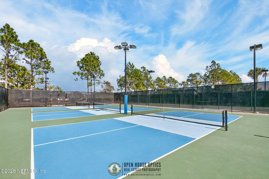 Community amenities in , St. Johns (Image 63).