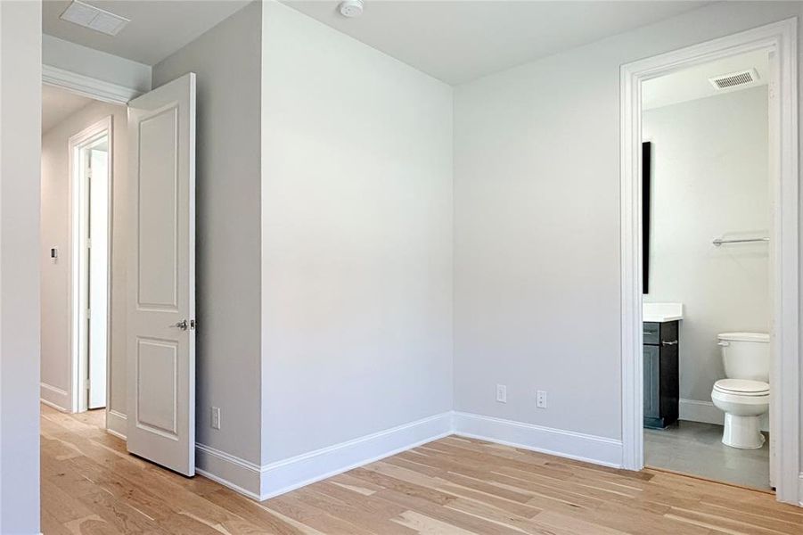 Spacious, unfurnished interior of a new home in , Plano (Image 26). Spacious, unfurnished interior of a new home in , Plano (Image 26).