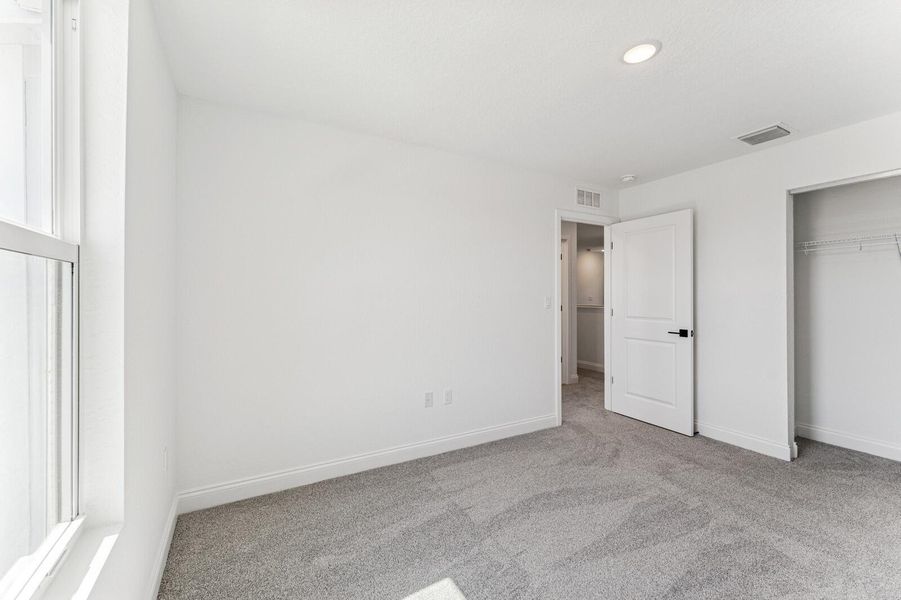 Spacious, unfurnished interior of a new home in Salerno Reserve Townhomes, Stuart (Image 28). Spacious, unfurnished interior of a new home in Salerno Reserve Townhomes, Stuart (Image 28).