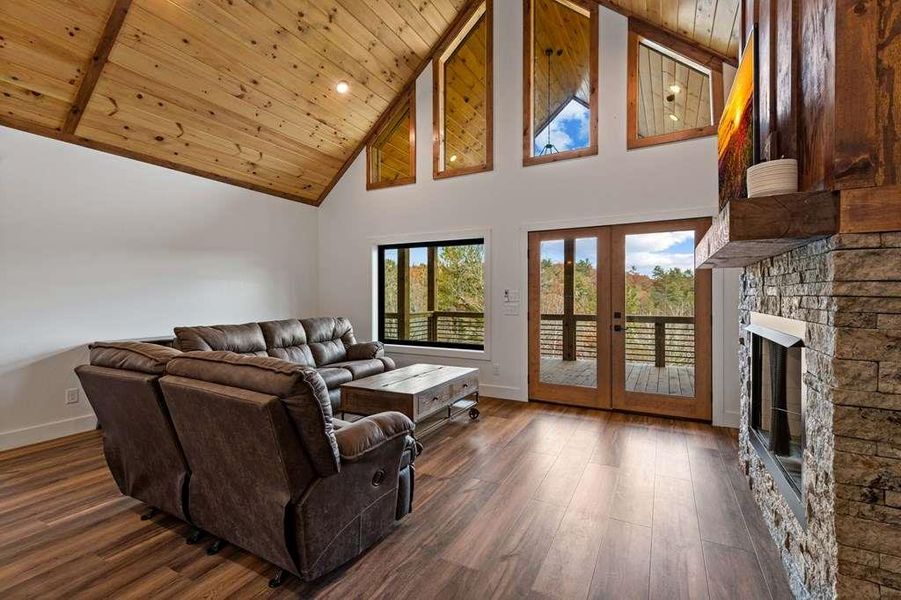 Image 69 of a home in .