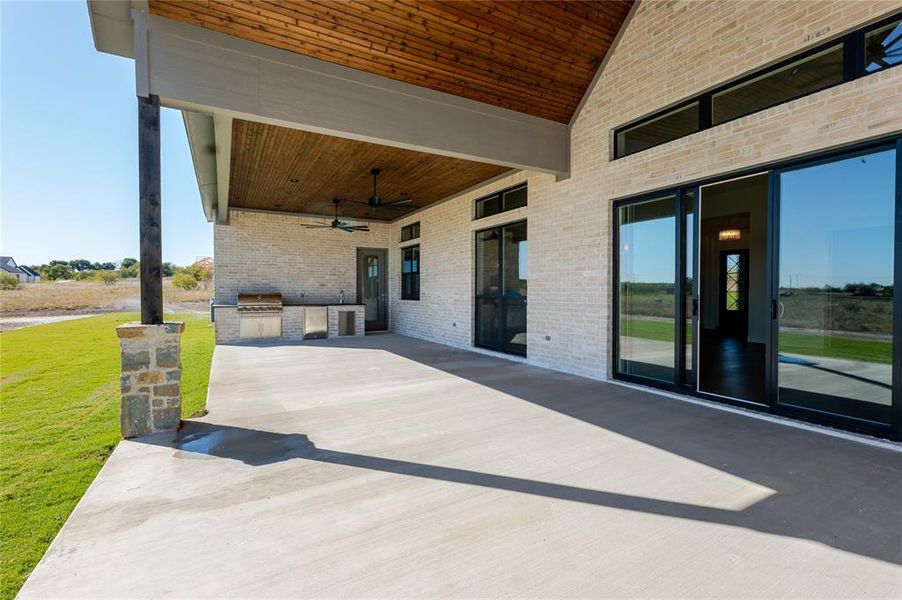 Outdoor Kitchen with tongue-n-groove ceiling. Outdoor Kitchen with tongue-n-groove ceiling.