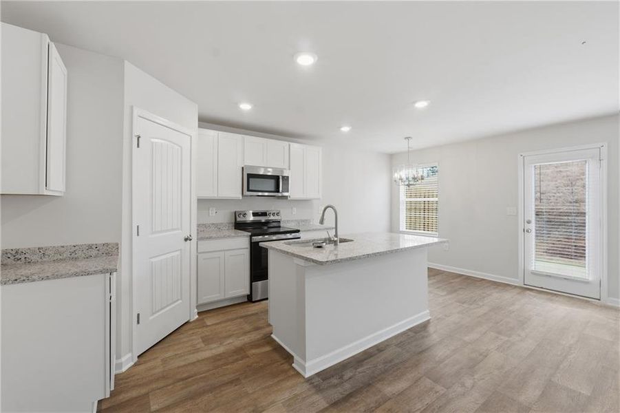 Furnished interior view inside a new home in Moss Creek, Hogansville (Image 5).