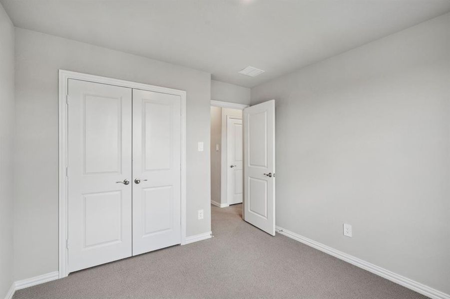 Photo is not of the actual home, but is an inspirational photo of builder’s model home and may depict options, furnishings, and/or decorator features that are not included.