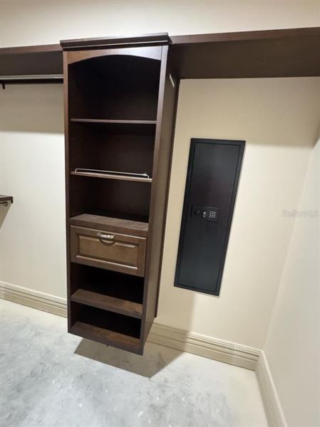 Close-up of interior finishes inside a home in , Okeechobee (Image 9).