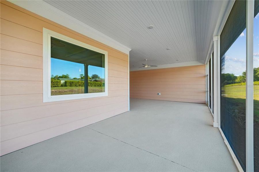 Spacious, unfurnished interior of a new home in , Lady Lake (Image 15).