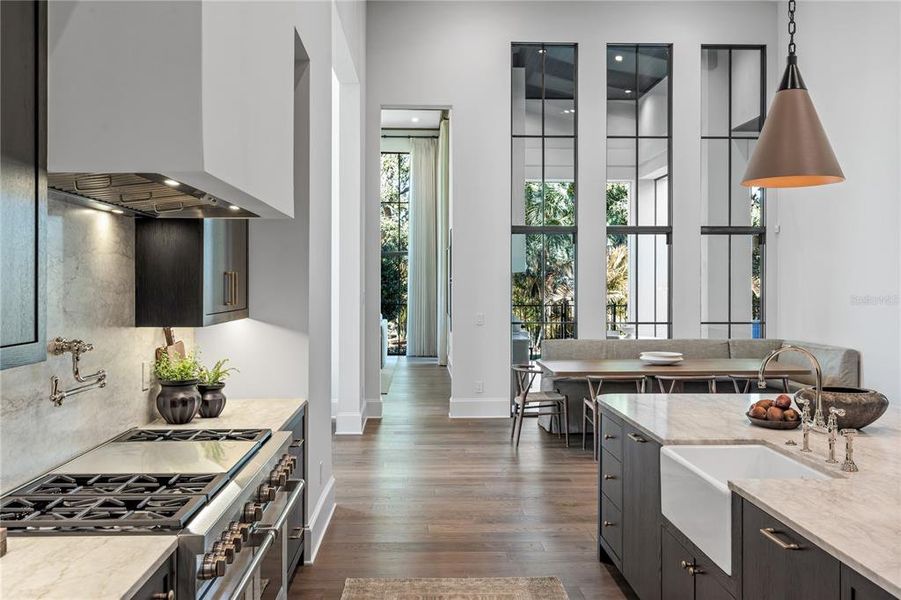 Furnished interior view inside a new home in , Windermere (Image 12).