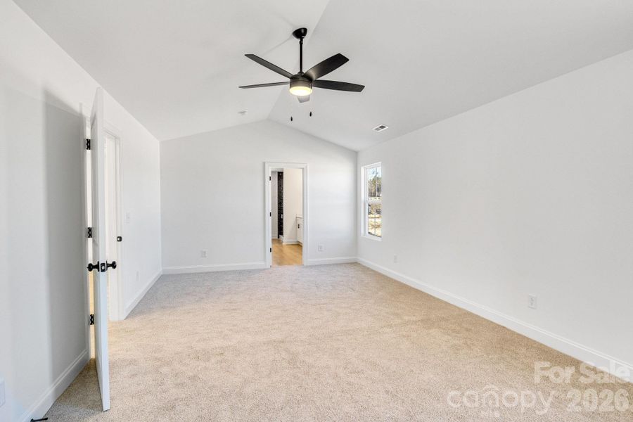 Spacious, unfurnished interior of a new home in , Kannapolis (Image 28). Spacious, unfurnished interior of a new home in , Kannapolis (Image 28).