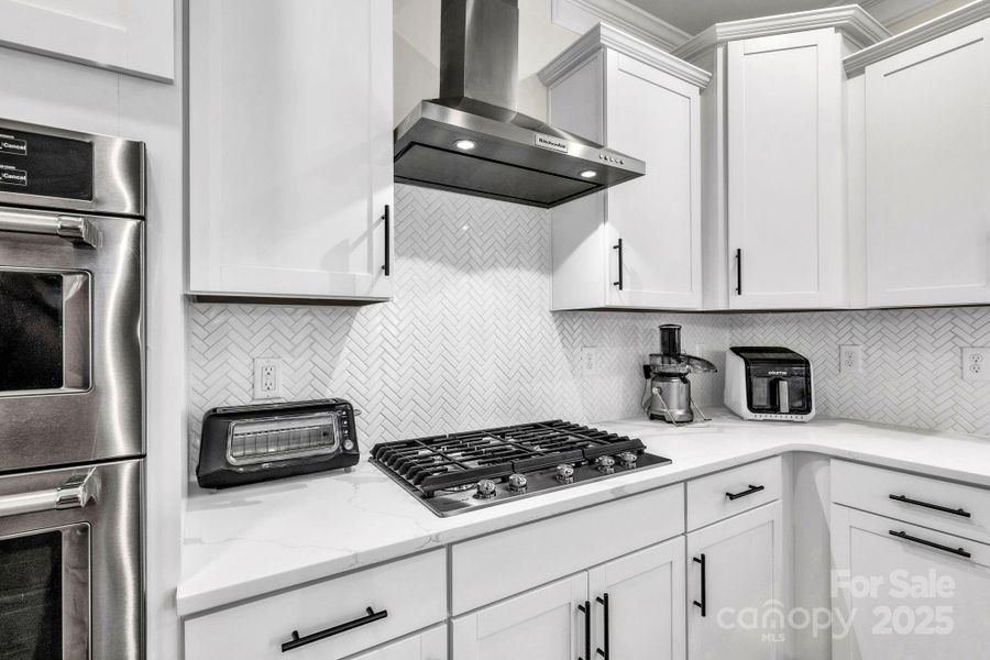 Upgraded appliances package