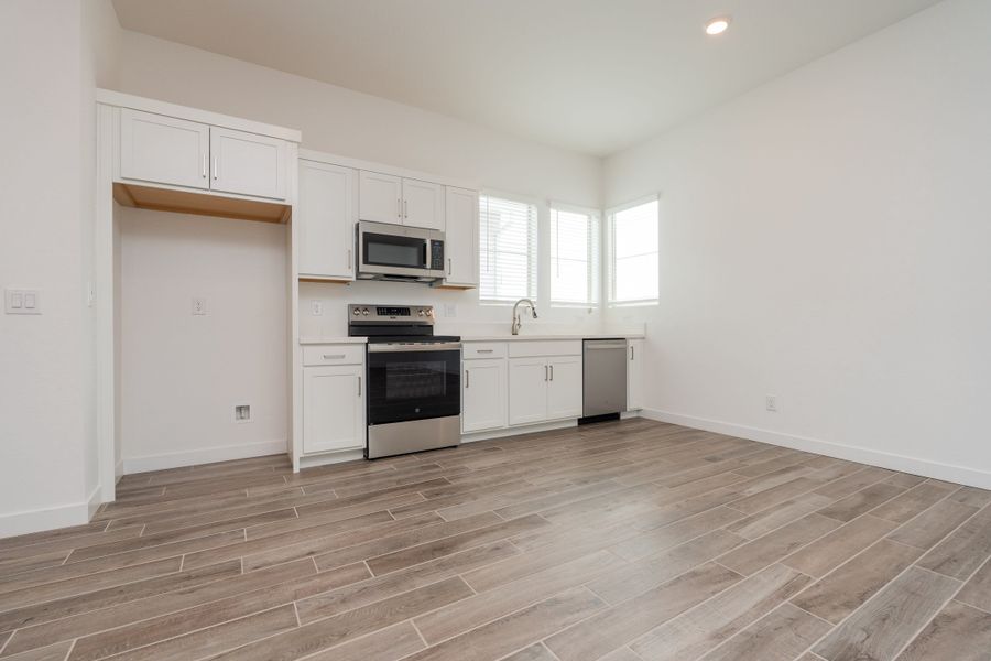 Furnished interior view inside a new home in Abel Ranch, Goodyear (Image 6).