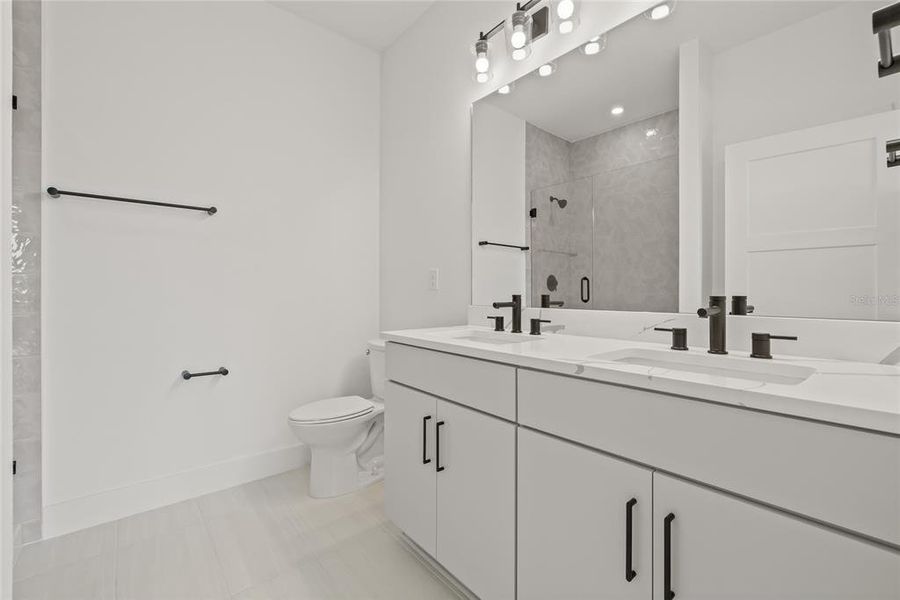 Furnished interior view inside a new home in Alante, St. Petersburg (Image 5).