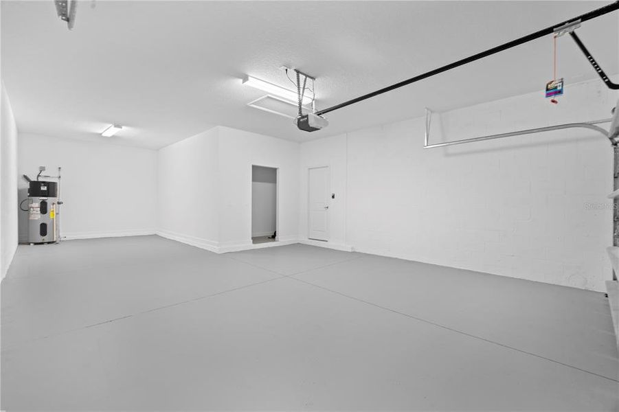 Spacious, unfurnished interior of a new home in , San Antonio (Image 34). Spacious, unfurnished interior of a new home in , San Antonio (Image 34).