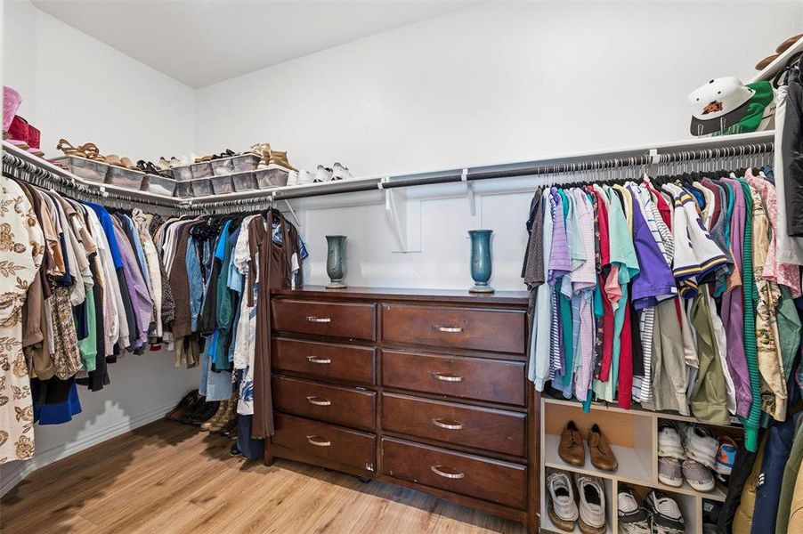Furnished interior view inside a new home in Morningstar, Aledo (Image 17). Furnished interior view inside a new home in Morningstar, Aledo (Image 17).