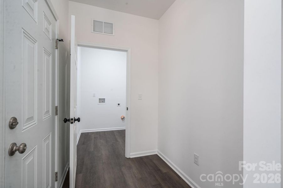 Spacious, unfurnished interior of a new home in , Cherryville (Image 23).