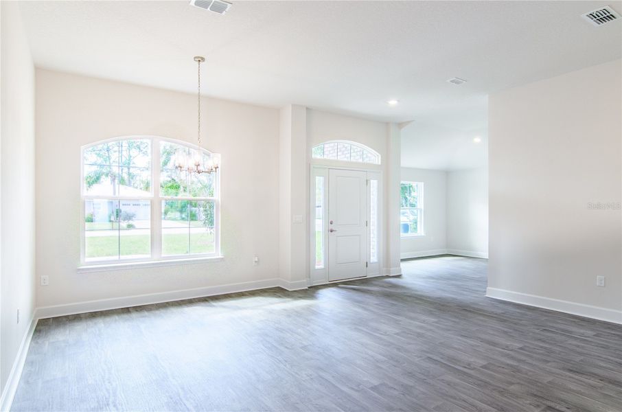 Spacious, unfurnished interior of a new home in Palm Coast, Palm Coast (Image 18).