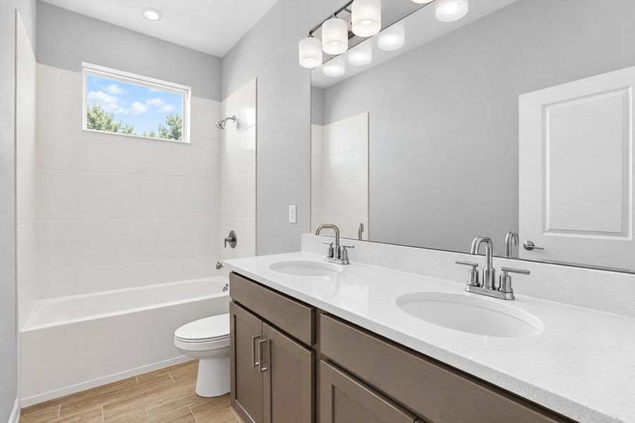 Furnished interior view inside a new home in Lochside, Mount Dora (Image 36).