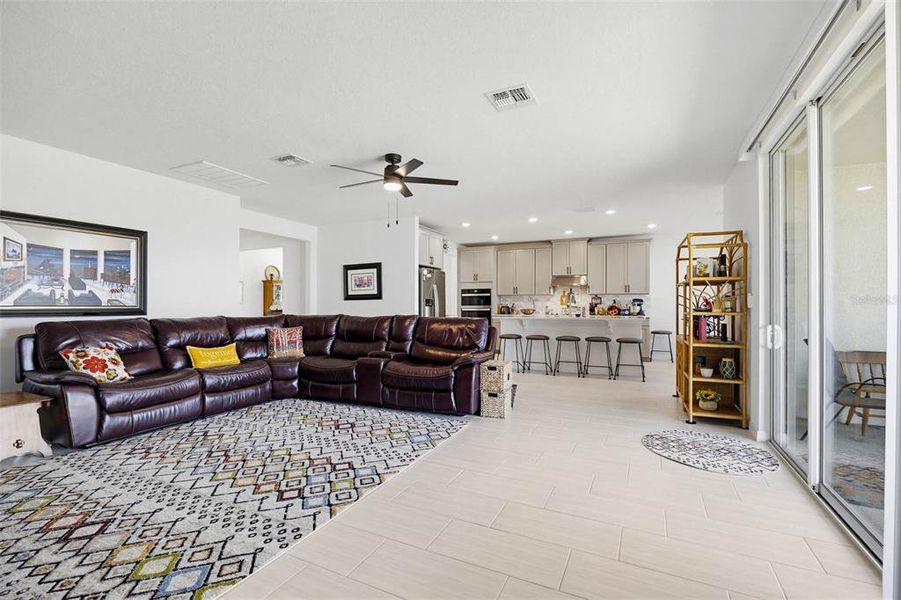 Furnished interior view inside a new home in The Grove at Stuart Crossing - Signature Series, Bartow (Image 27). Furnished interior view inside a new home in The Grove at Stuart Crossing - Signature Series, Bartow (Image 27).