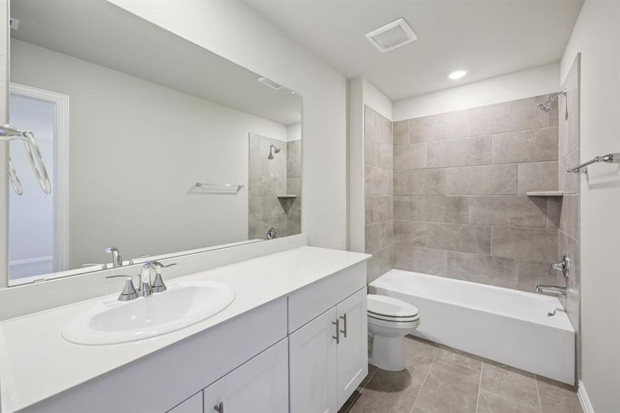 Photo is not of the actual home, but is an inspirational photo of builder’s model home and may depict options, furnishings, and/or decorator features that are not included. Photo is not of the actual home, but is an inspirational photo of builder’s model home and may depict options, furnishings, and/or decorator features that are not included.