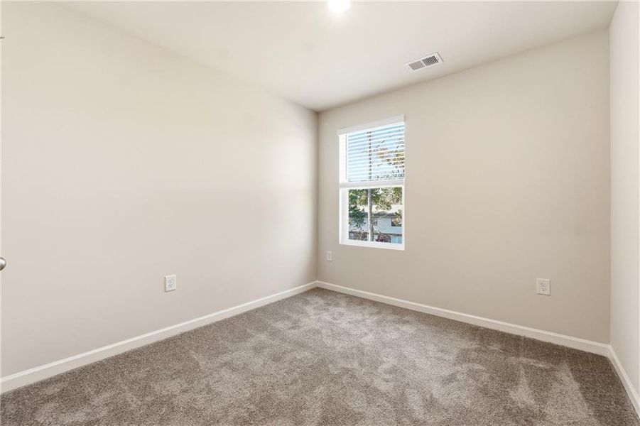 Spacious, unfurnished interior of a new home in Carolina, Palmetto (Image 26).