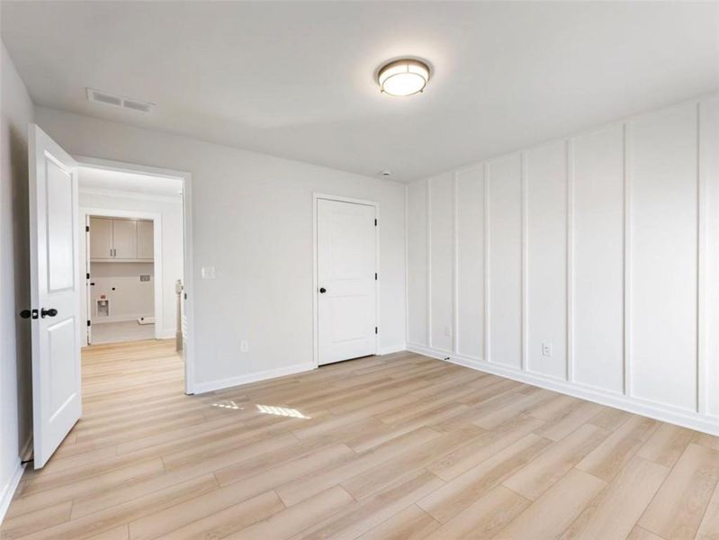 Spacious, unfurnished interior of a new home in , Buford (Image 18).
