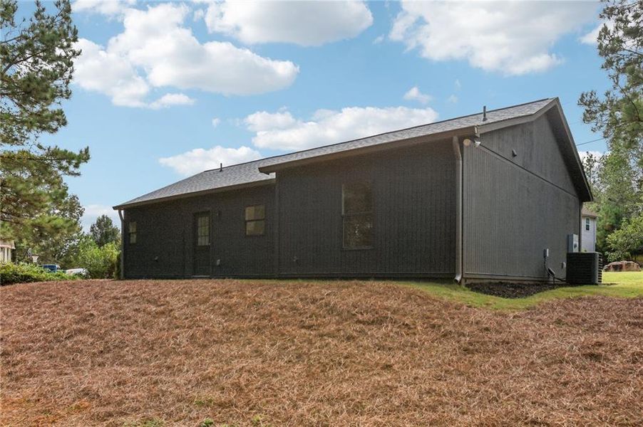 Exterior details and patio area of a home in , Jasper (Image 19).