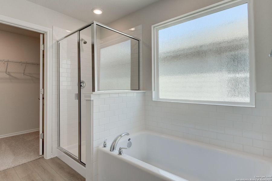 Furnished interior view inside a new home in Meadows at Hennersby Hollow 40's, San Antonio (Image 12). Furnished interior view inside a new home in Meadows at Hennersby Hollow 40's, San Antonio (Image 12).