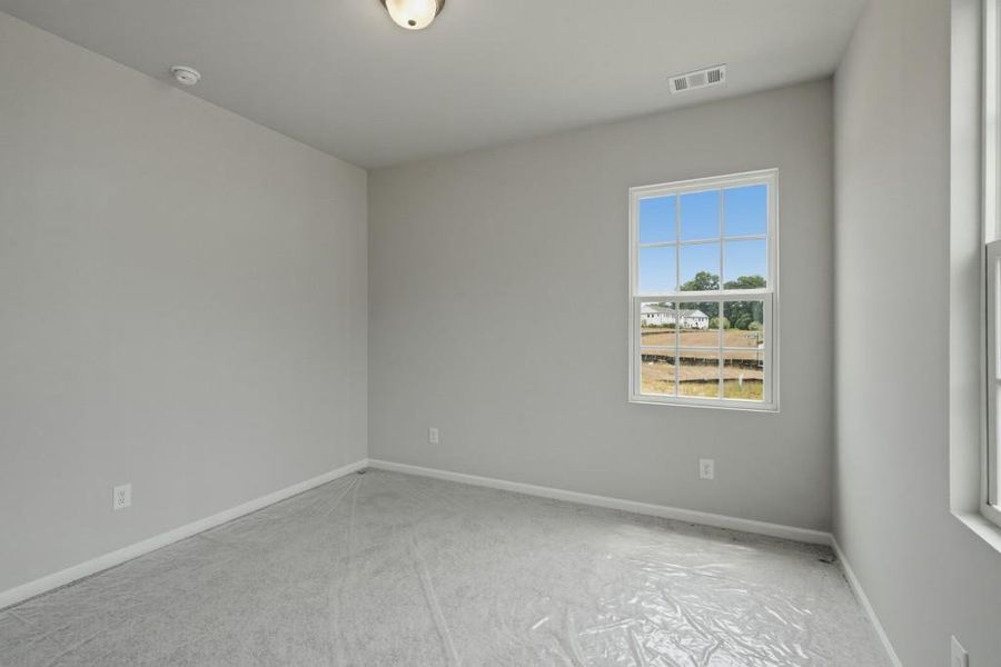 Spacious, unfurnished interior of a new home in Harmony, Auburn (Image 14).
