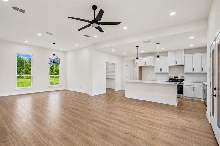 Spacious, unfurnished interior of a new home in , Millsap (Image 14).