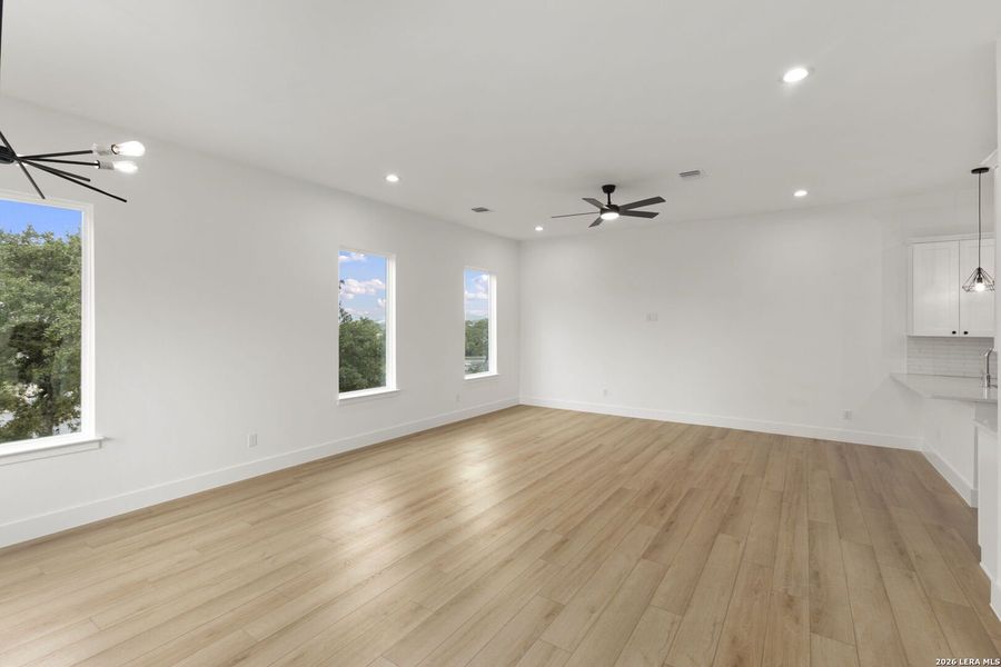 Spacious, unfurnished interior of a new home in , Boerne (Image 32).
