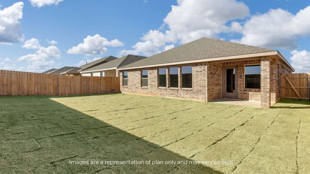 Exterior details and patio area of a home in Viridian, Lubbock (Image 3). Exterior details and patio area of a home in Viridian, Lubbock (Image 3).