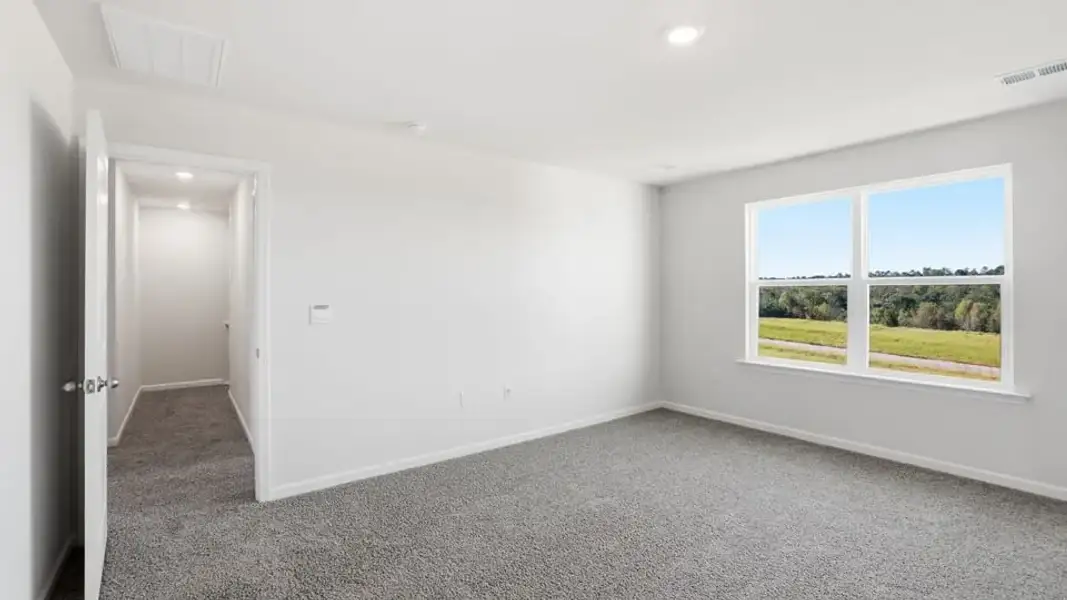Spacious, unfurnished interior of a new home in Baxter Village, Boiling Springs (Image 34).