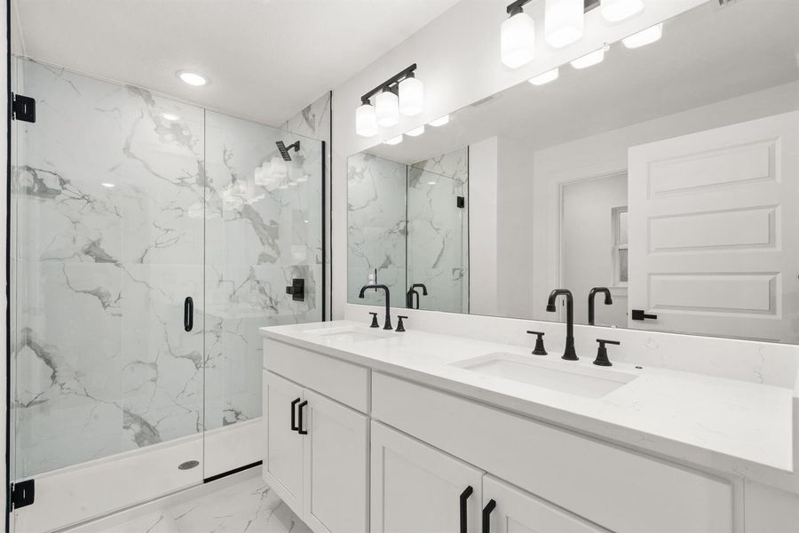 interior - master bathroom 1 interior - master bathroom 1