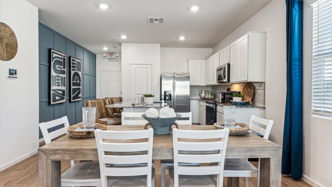 Furnished interior view inside a new home in Magma Ranch Vistas, Florence (Image 10). Furnished interior view inside a new home in Magma Ranch Vistas, Florence (Image 10).