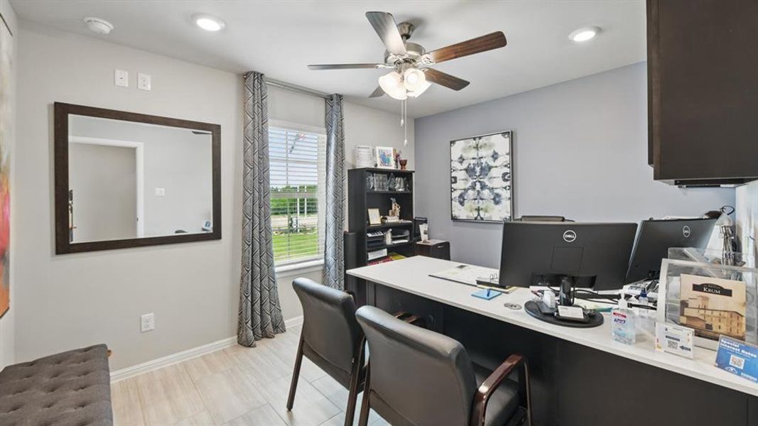 Furnished interior view inside a new home in The Hills at Reunion, Newark (Image 25).