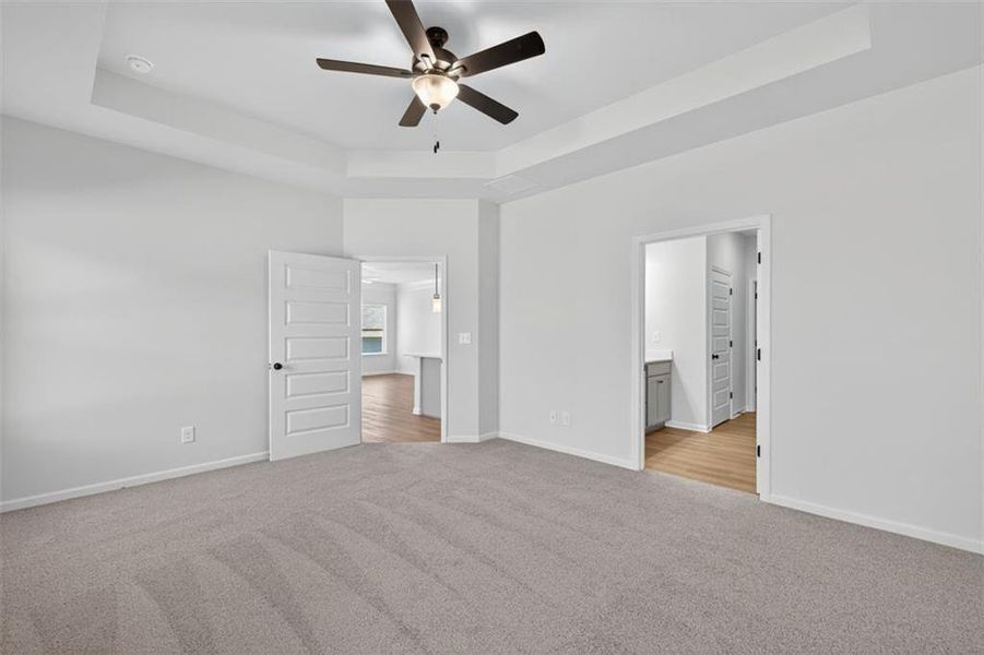 Spacious, unfurnished interior of a new home in Allen Manor, Hoschton (Image 29).