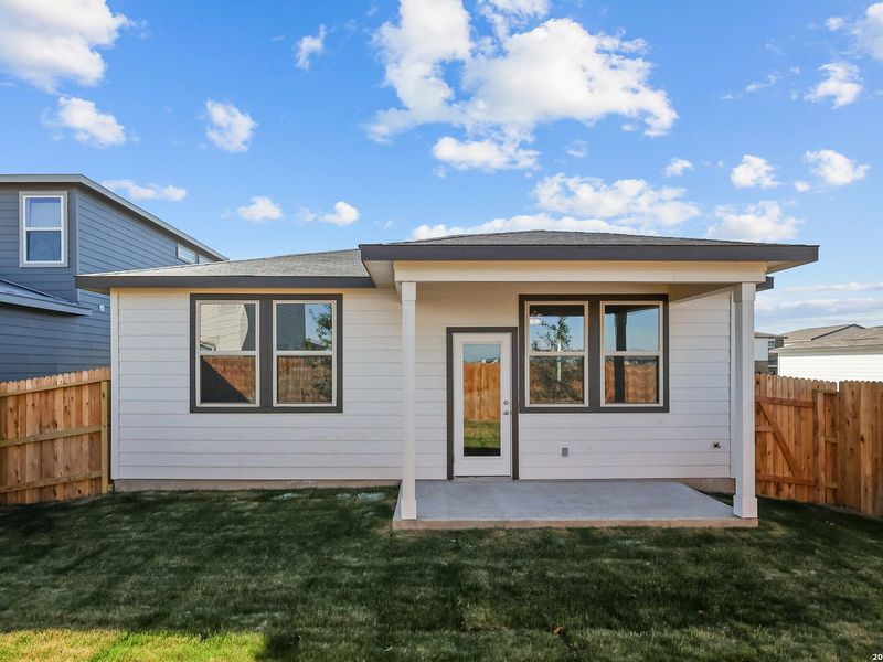 Exterior details and patio area of a home in Applewhite Meadows, San Antonio (Image 3). Exterior details and patio area of a home in Applewhite Meadows, San Antonio (Image 3).