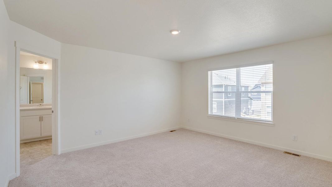 Spacious, unfurnished interior of a new home in Spring Valley Ranch, Elizabeth (Image 21).