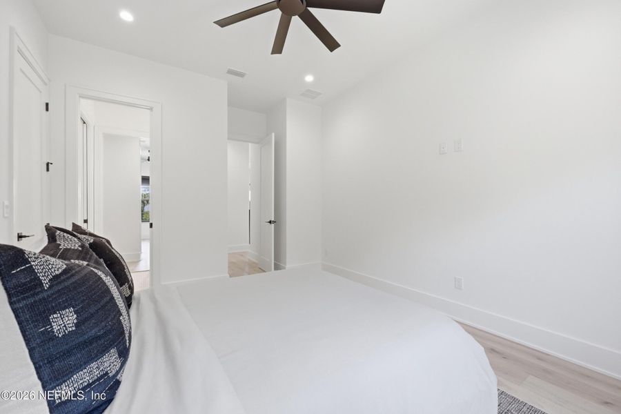 Furnished interior view inside a new home in , Ponte Vedra Beach (Image 6).