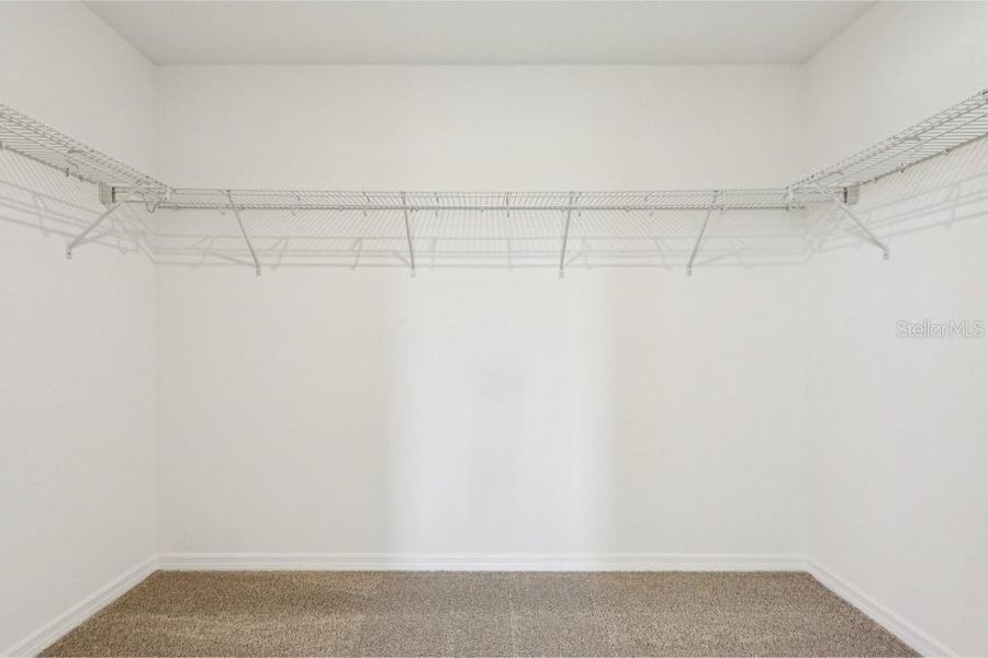 Spacious, unfurnished interior of a new home in Northlake Traditional, Winter Garden (Image 13). Spacious, unfurnished interior of a new home in Northlake Traditional, Winter Garden (Image 13).