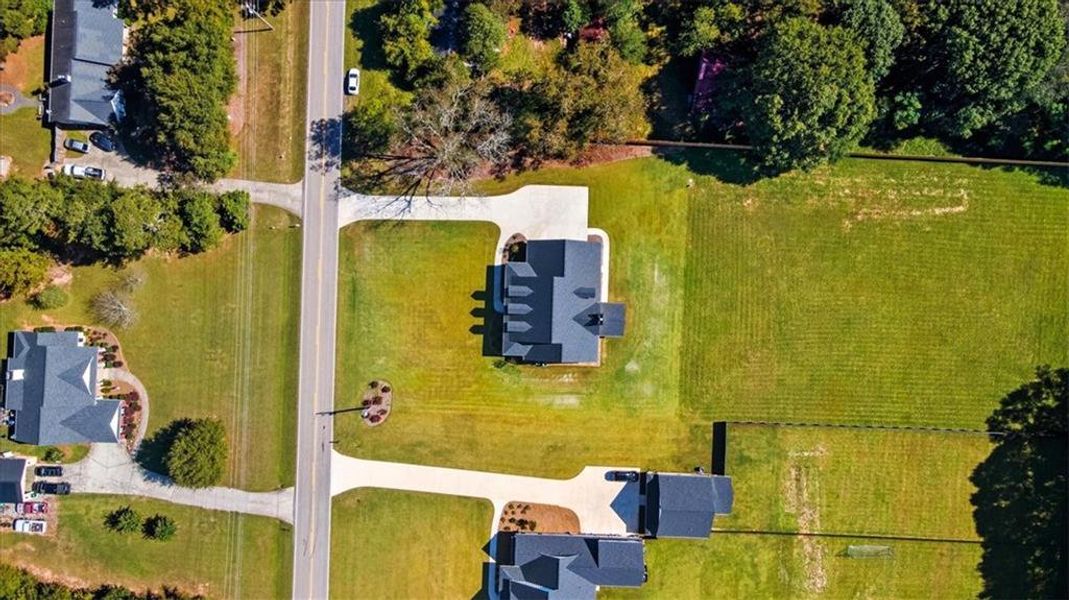 Image 67 of a home in . Image 67 of a home in .