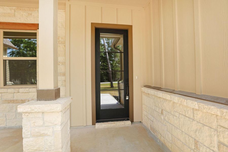 Exterior details and patio area of a home in , Magnolia (Image 30).