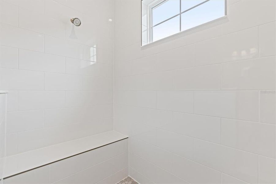 Spacious, unfurnished interior of a new home in Caldera, Spring Hill (Image 16).