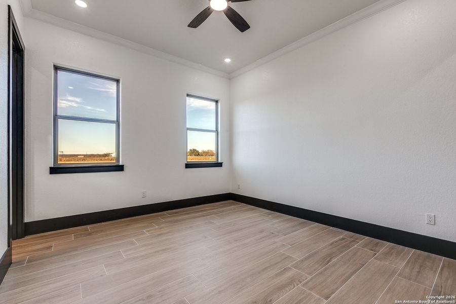 Spacious, unfurnished interior of a new home in , Castroville (Image 36).